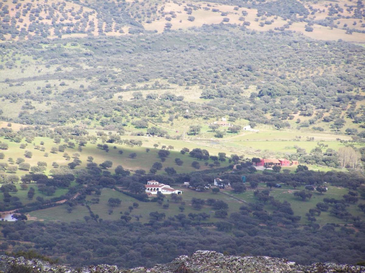 De La Sierra Grande * Hornachos