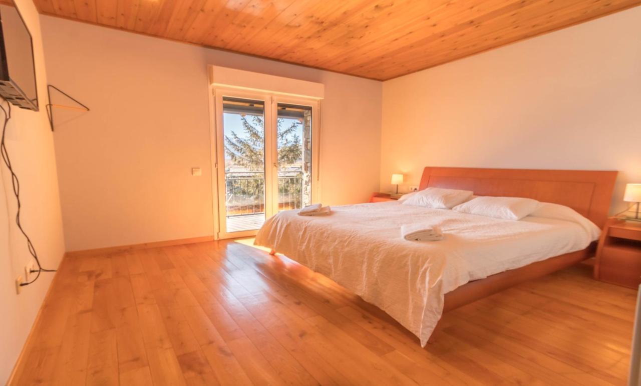 Amagatall Chalet All