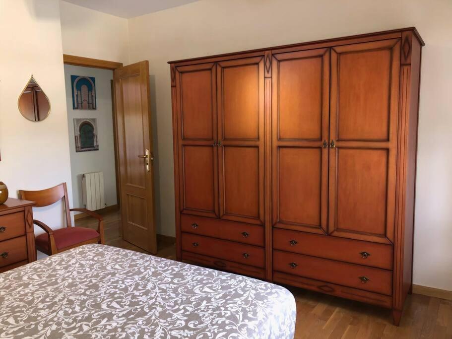 Vut El Parque Piso 3dormitorios 2banos Parking Gratis En El Centro Apartamento *