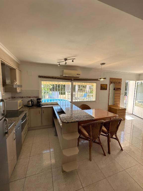 Apartamento En La Con El Territorio Comun En