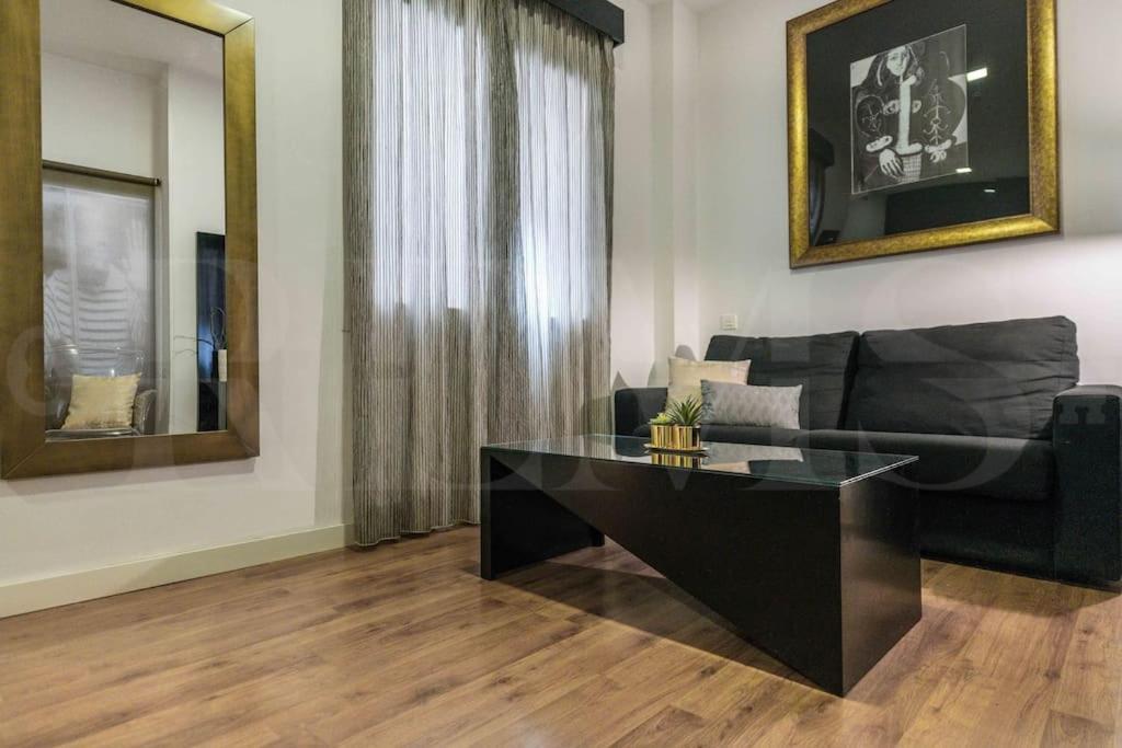 Apartamento Quiet In The Heart Of By Rems Málaga