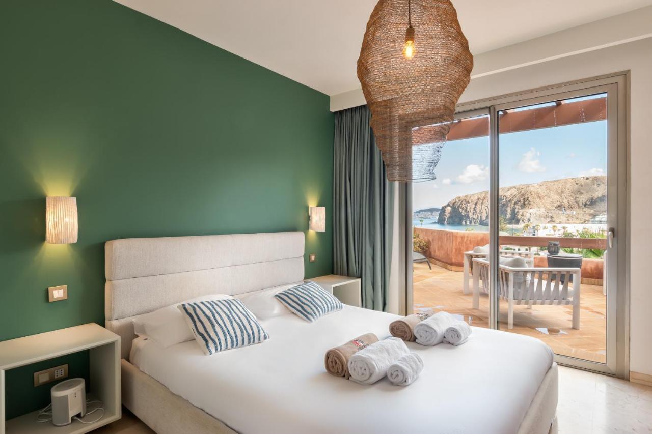 Adjona 2-2 Penthouse Sea View & Jacuzzi 2b Сasa de vacaciones *