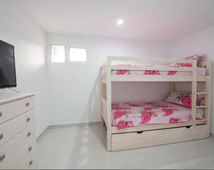 Casita Pequena Flamenca Private Pool Sleeps 6 Ciudad Quesadastunning Location Apartamento *
