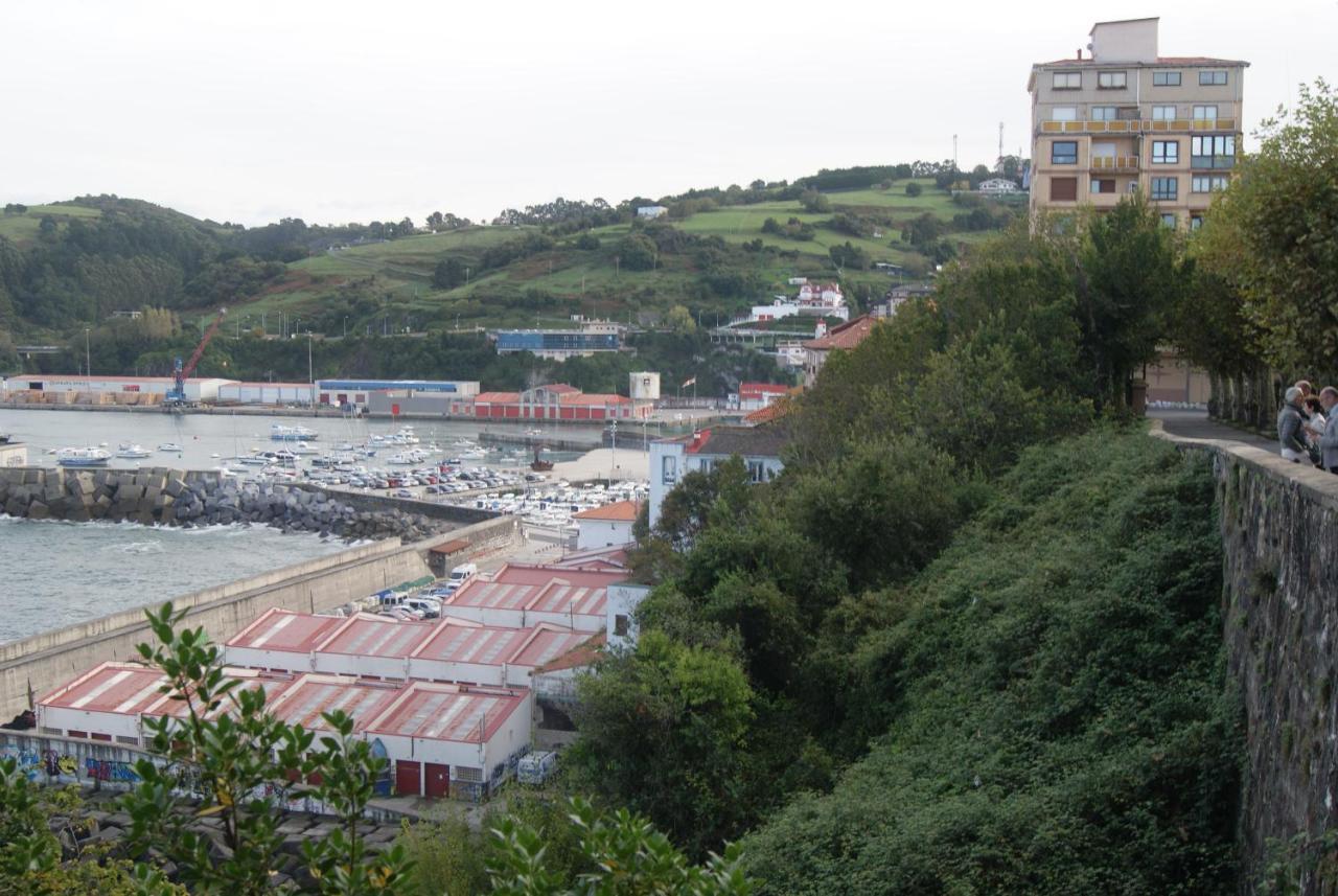 Vistas Al Mar, Acogedor, Completo. Cerca Del Centro Y Del Puerto. Bermeo