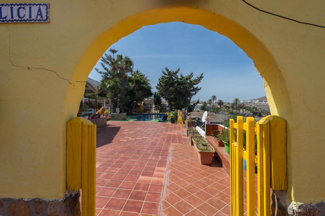2br House - Private Pool & Terrace