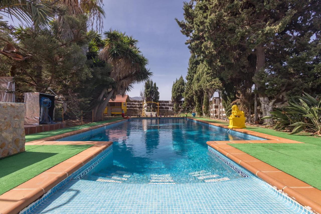 Сasa de vacaciones 2br House - Private Pool & Terrace *