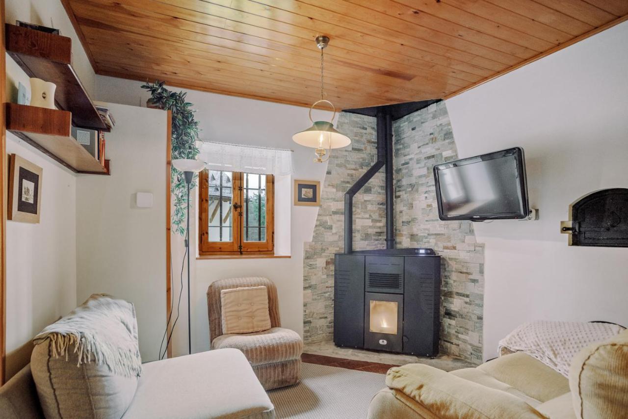 Arix Holiday home