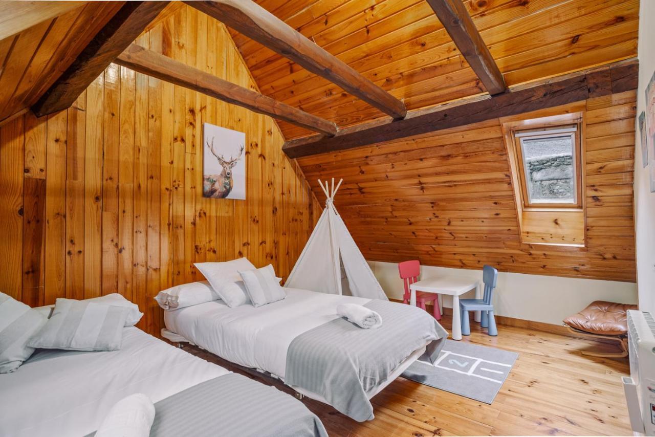 Arix Holiday home Sallent De Gallego
