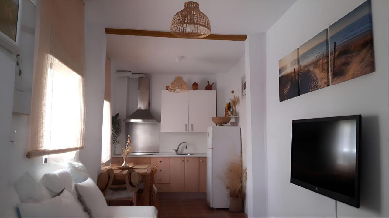 Casa En Zona Centrica Solo Familias Y Parejas Сasa de vacaciones Conil De La Frontera