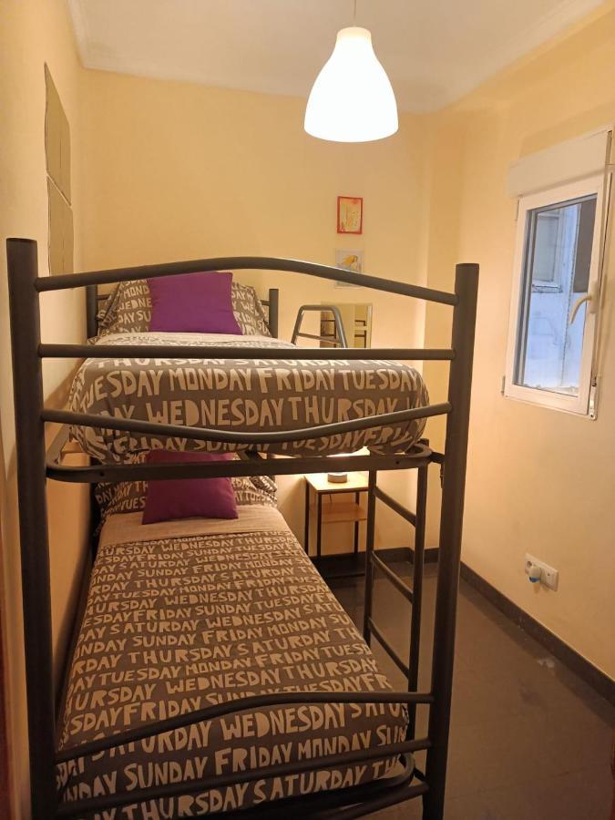 Habitación Céntrica En Casa De Familia Valencia
