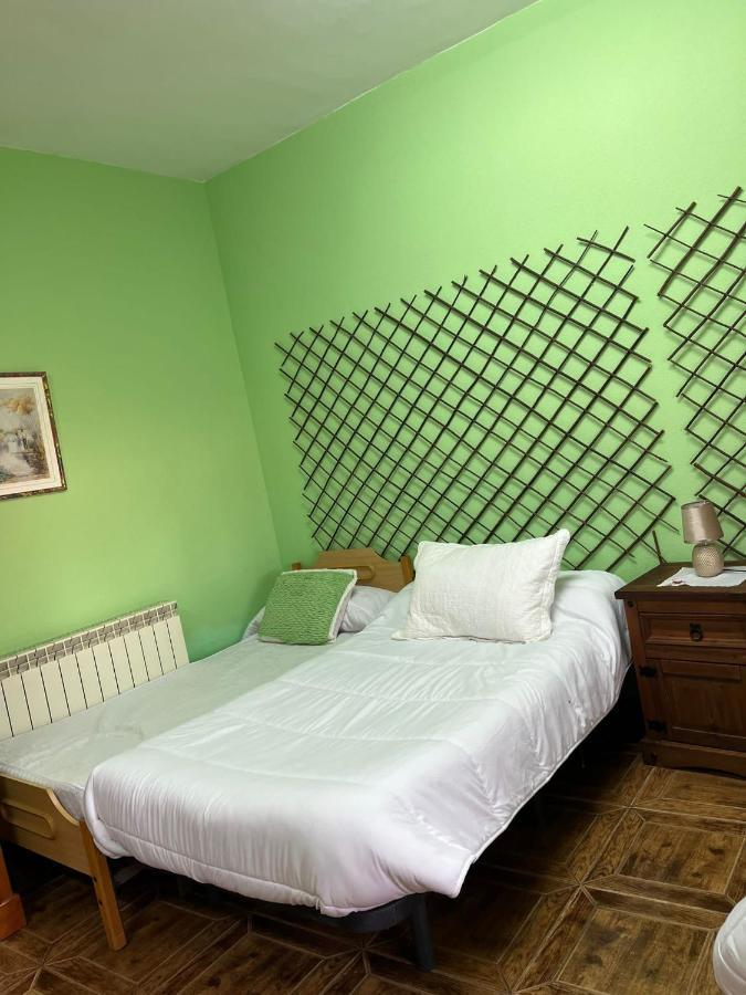 Cabaneros Guest house *