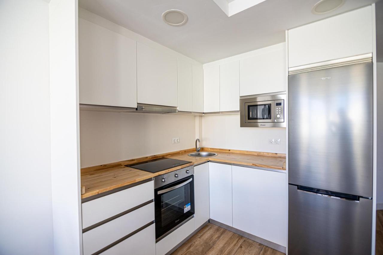 Sunstay Seaside Flat I Puerto Marina Apartamento