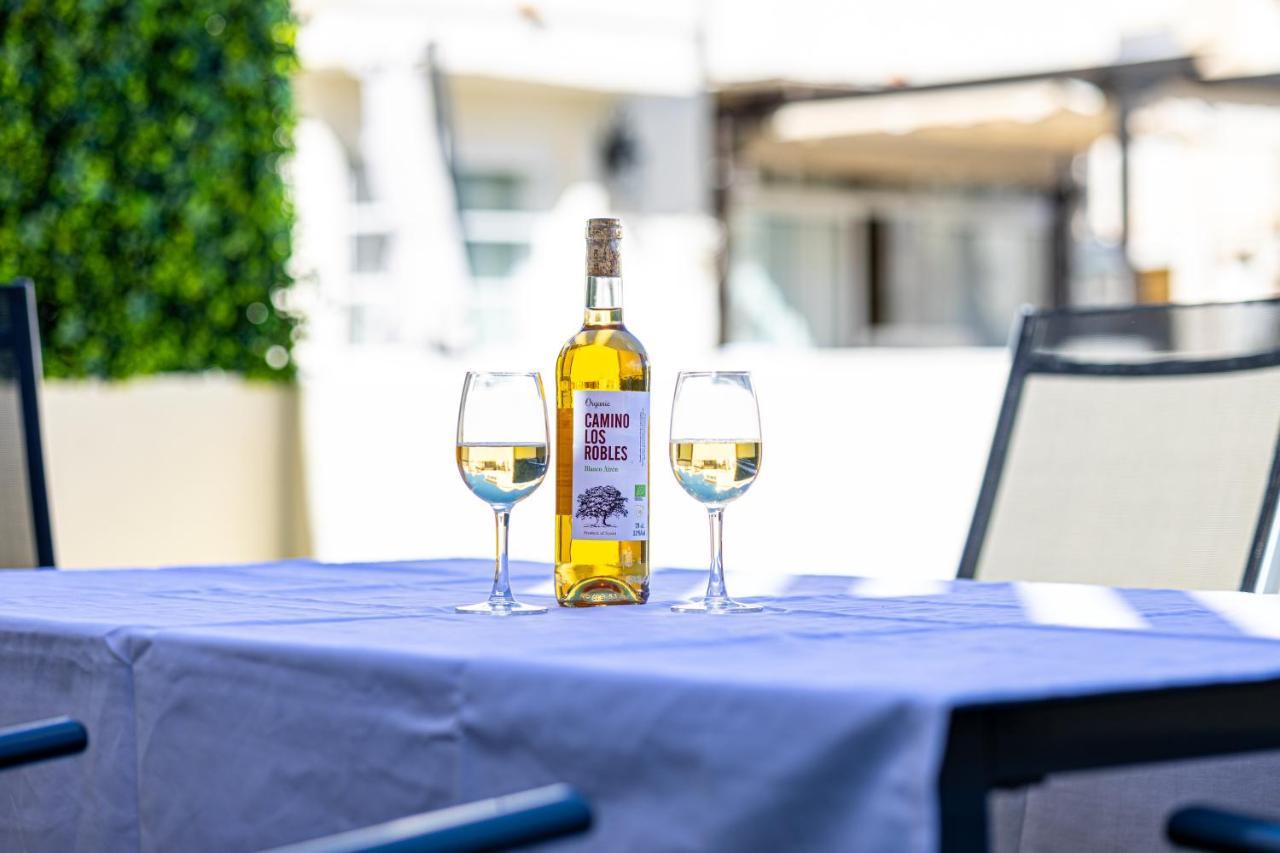 Sunstay Seaside Flat I Puerto Marina Apartamento *