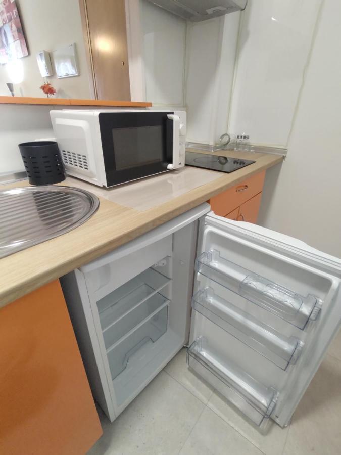 Madrid Office Tour Estudio Apartment