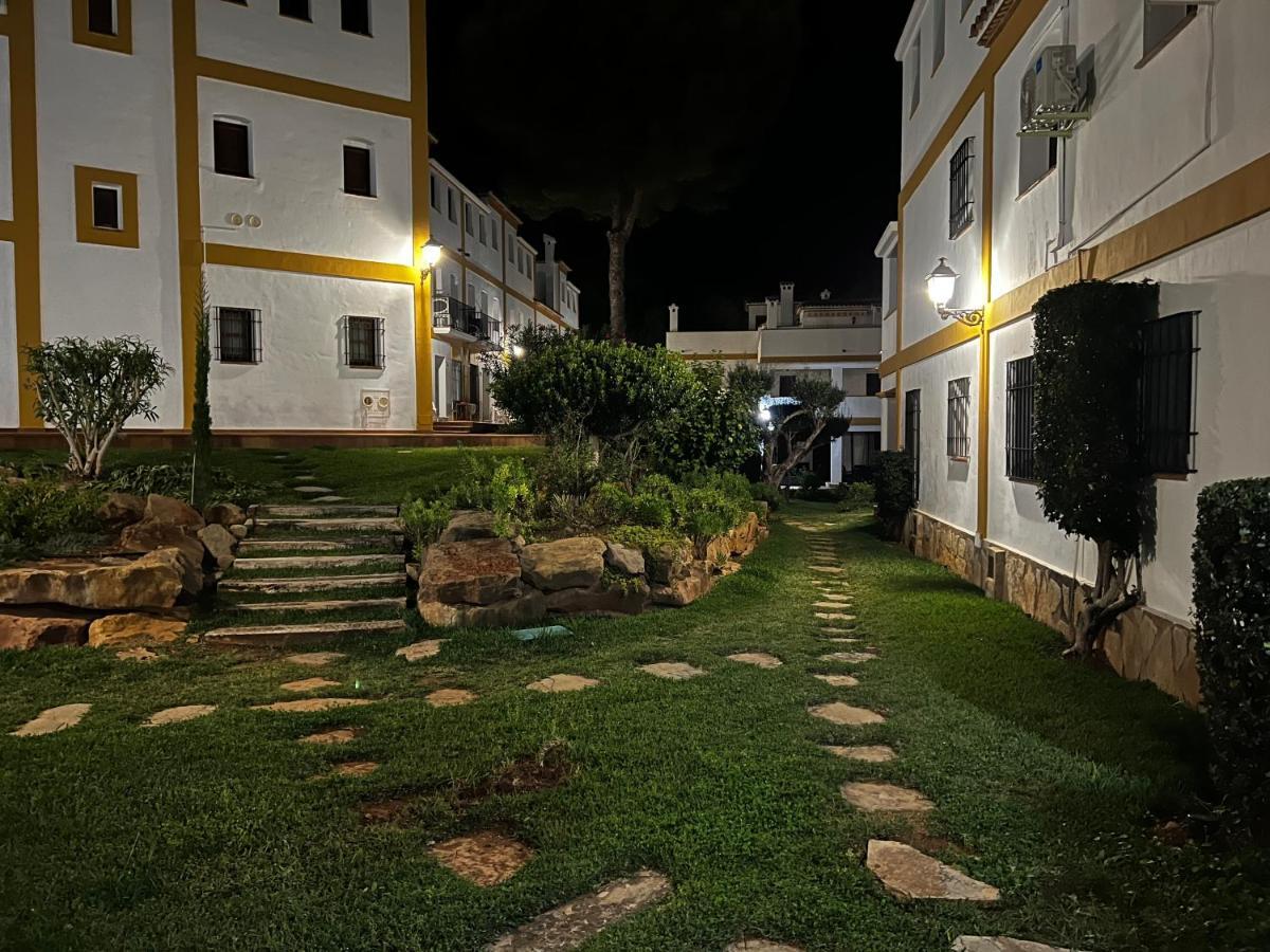 Сasa de vacaciones Ruhiges Eckreihenhaus Mit Pool In La Sella Zarzas One Denia Pedreguer