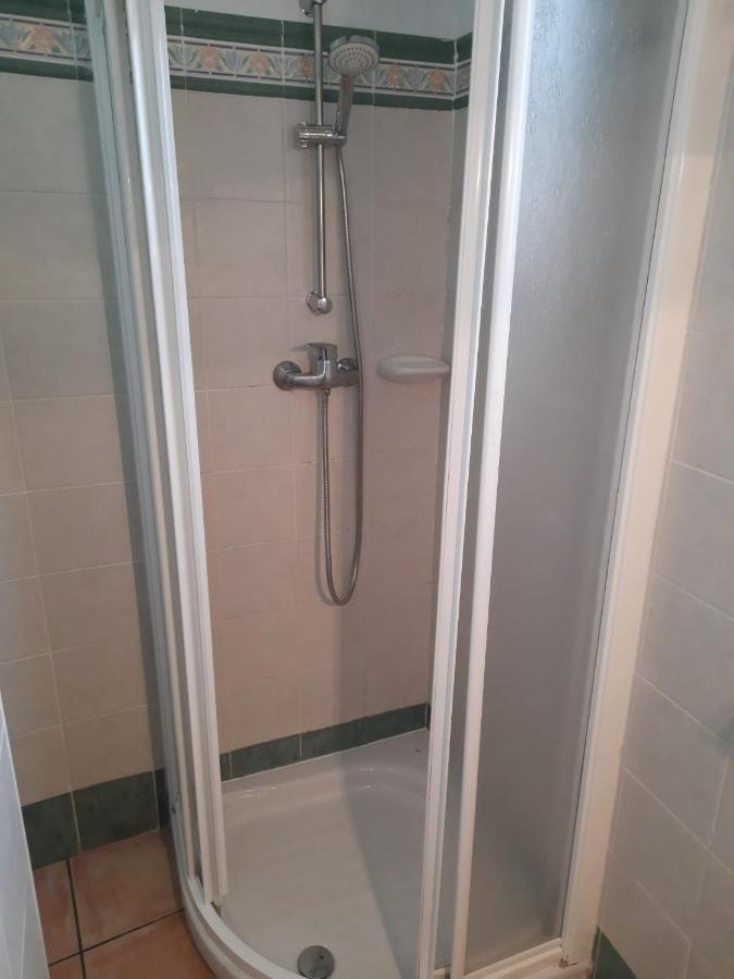 Homestay Casa Rosa Alcalali
