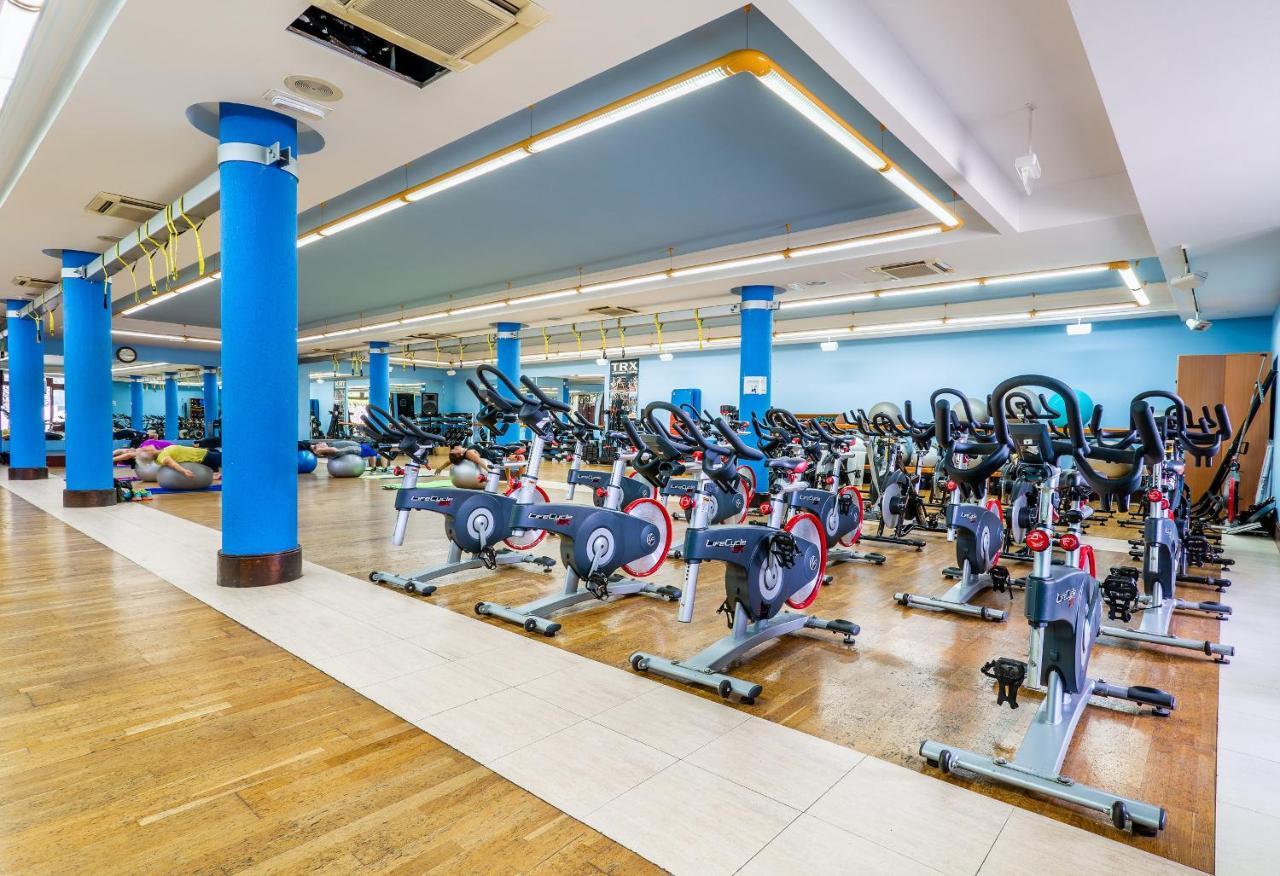 Red Volcano- Pool, Gym And Activities In Sport Center Fariones Included Holiday home