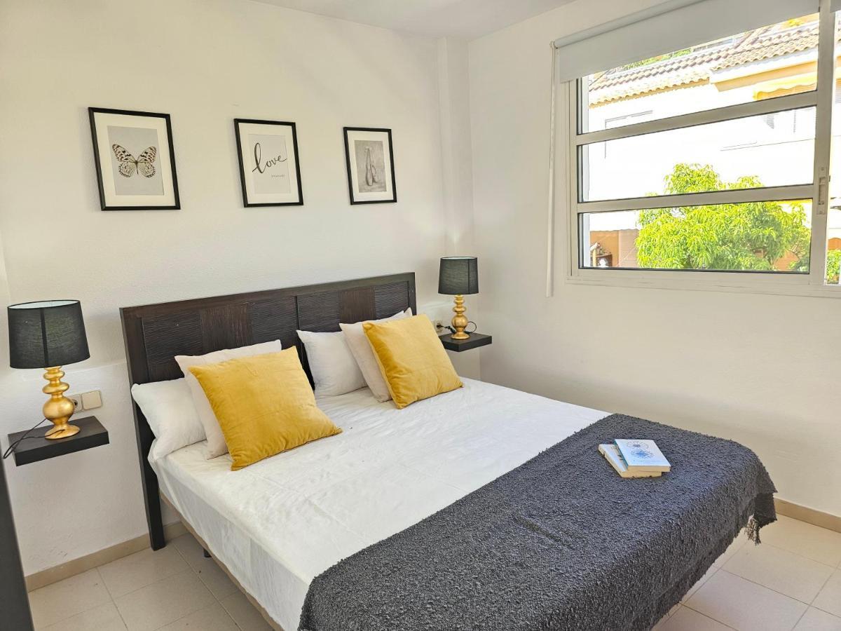 New Joyful Moments Home, Cristianos In Tenerife Apartamento *