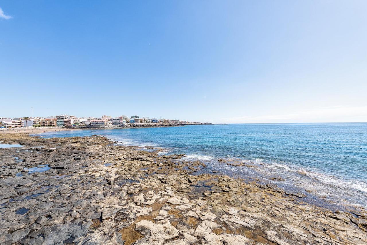 Renovated On Beach. Apartment *
