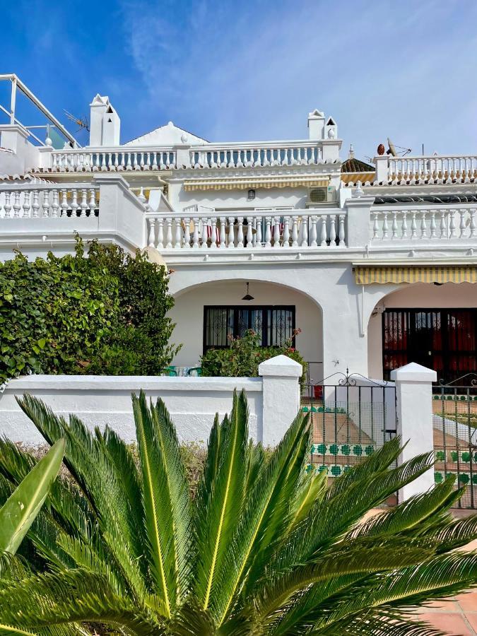Frontal Al Mar - Costa Apartment *