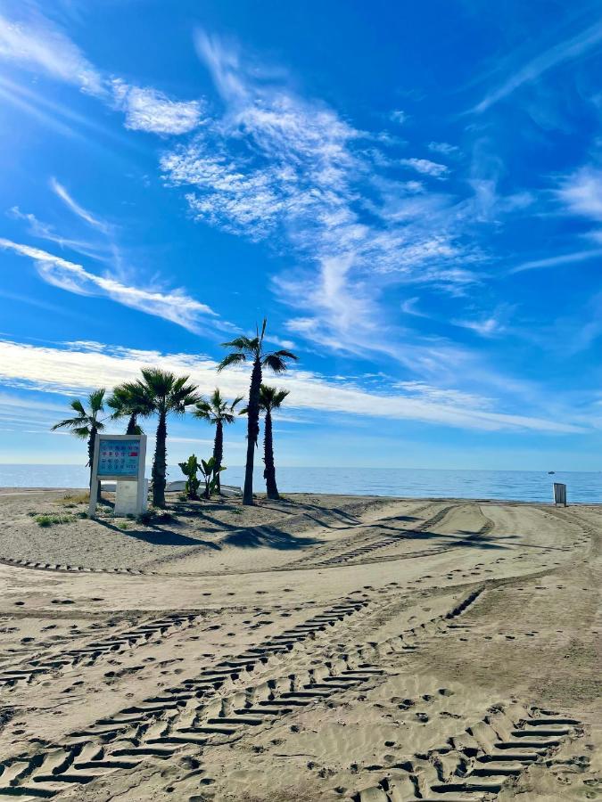 Frontal Al Mar - Costa Apartment *