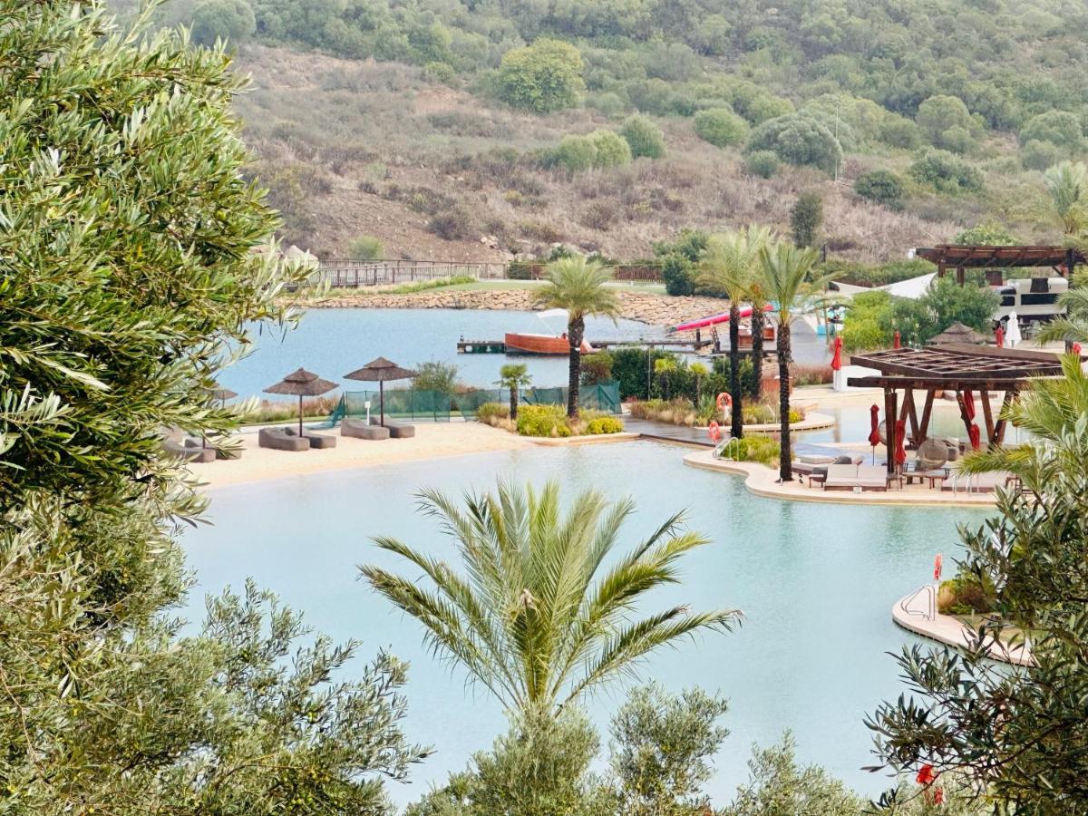 Casasotopolo, Sotogrande, Sleeps 8, Private Rooftop Pool, Easy Free Parking * San Enrique de Guadiaro