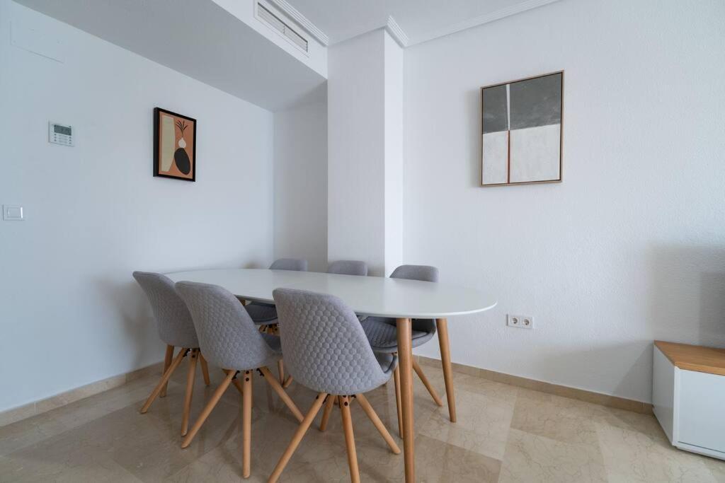 Amplio Apartamento 2 Dormitorios Cerca De La Playa Apartment Alicante