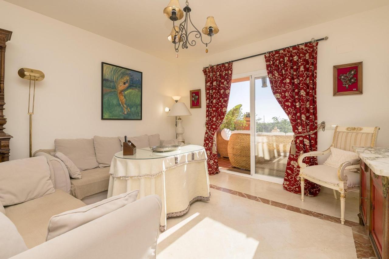 Spikes (adults Only) Apartamento