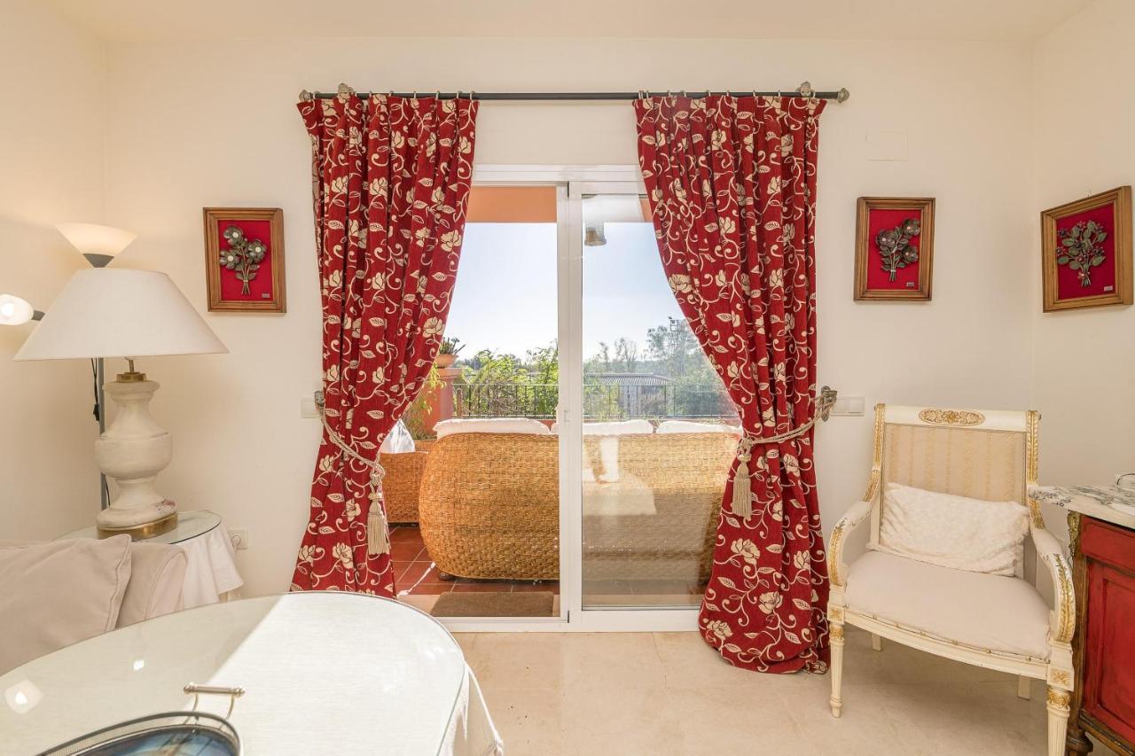 Spikes (adults Only) Apartamento