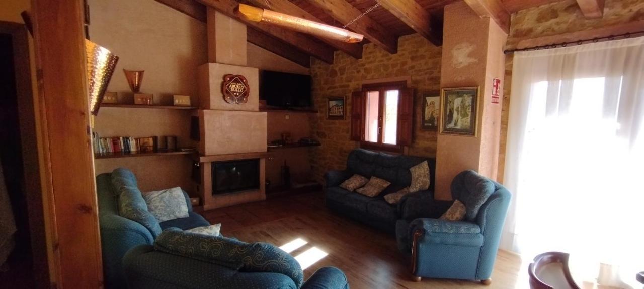 Rural Abuelo Rullo Terriente