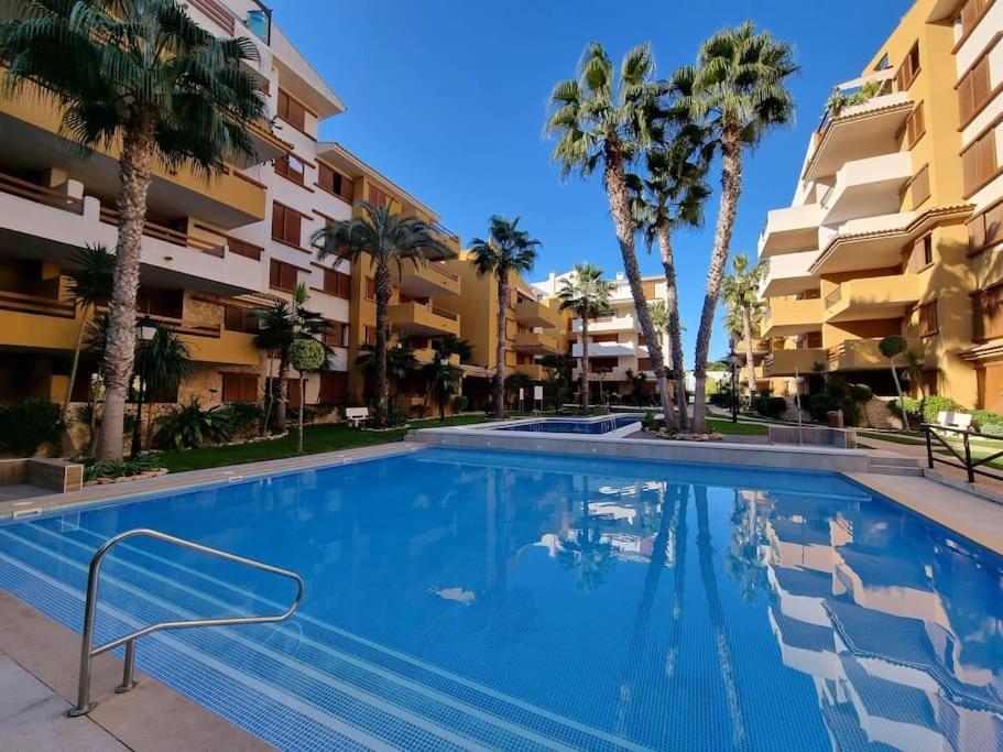 Olivia Sunny 2 Bedroom Punta Prima Apartamento *