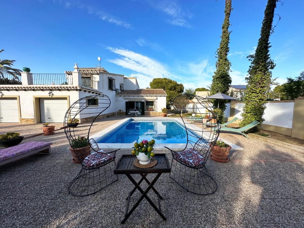 Chalet Mediterranea A 75 Metros De La Playa. * Oriola (Orihuela)