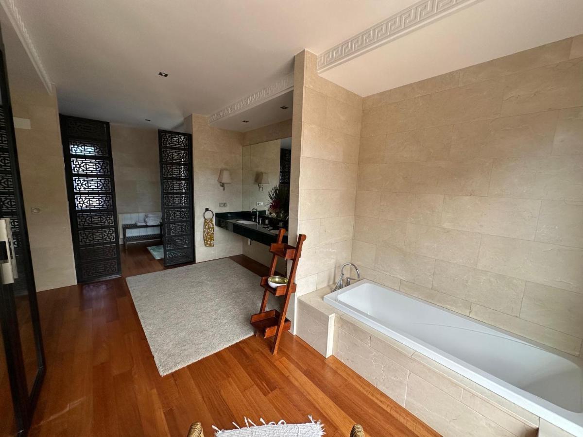 Chalet Mediterranea A 75 Metros De La Playa. *