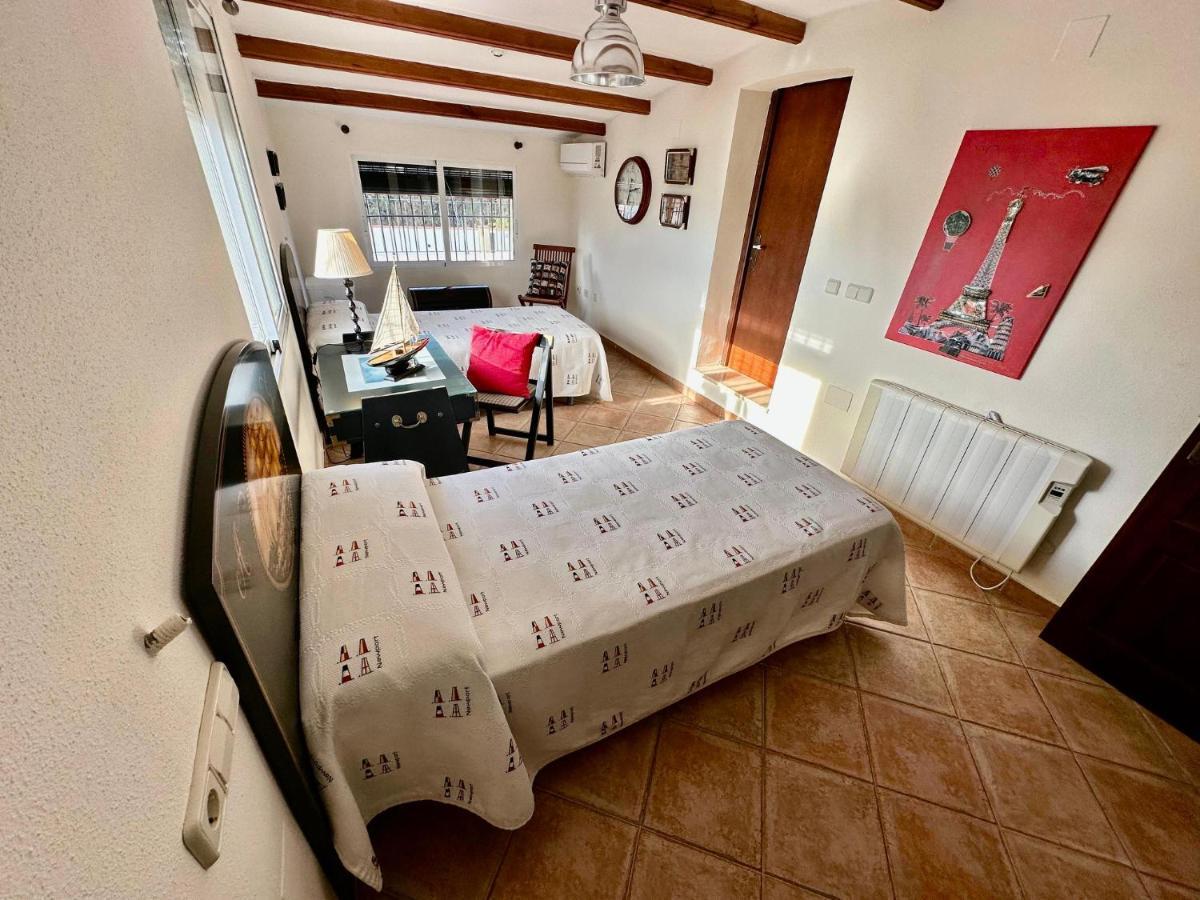 Chalet Mediterranea A 75 Metros De La Playa. *