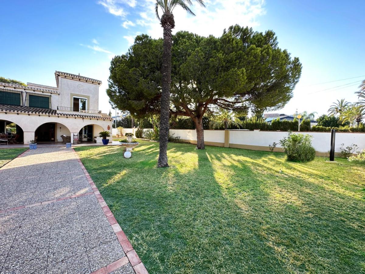 Villa Chalet Mediterranea A 75 Metros De La Playa.