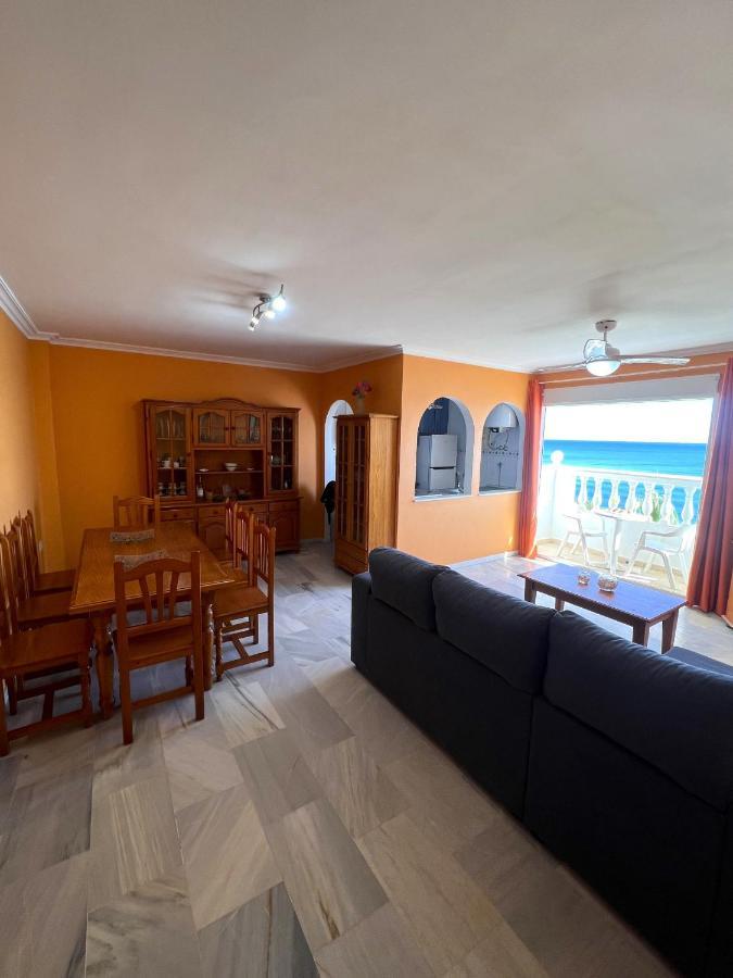 Apartamento Sabinillas Sea Views By Homing Manilva