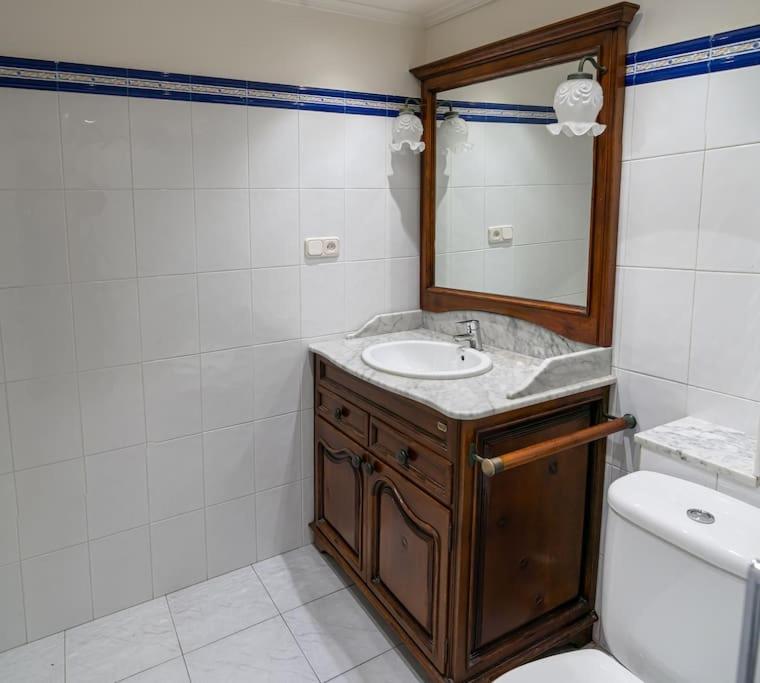 Casa Grande En Casco Historico * Santander