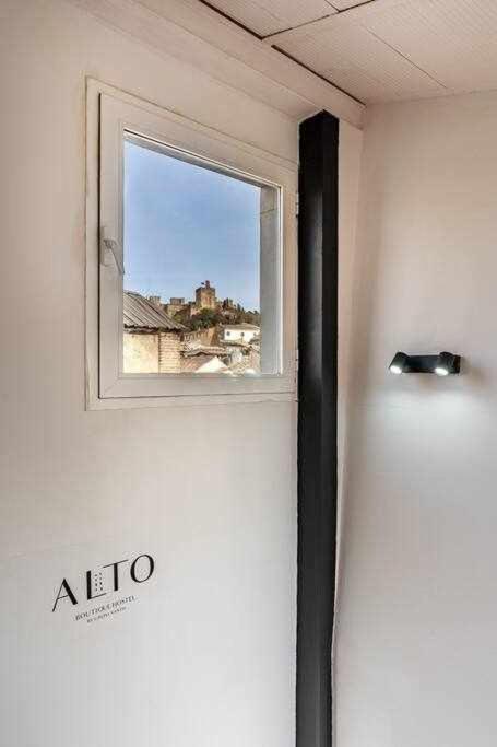 Alto House Edificio Completo * Granada