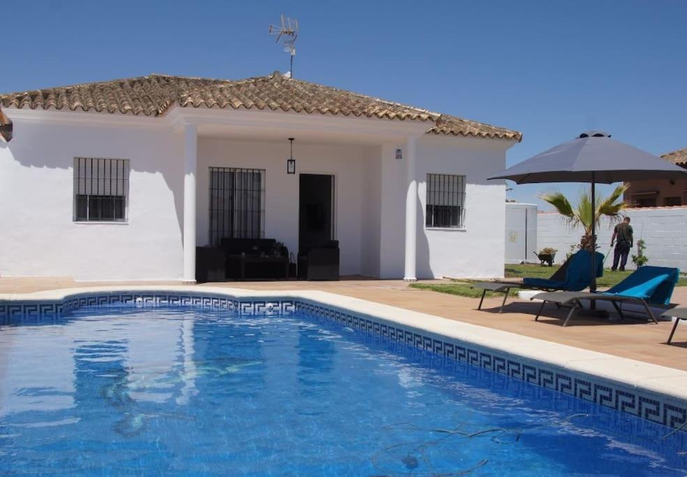 Casa De La Paz / Andalucia Villa