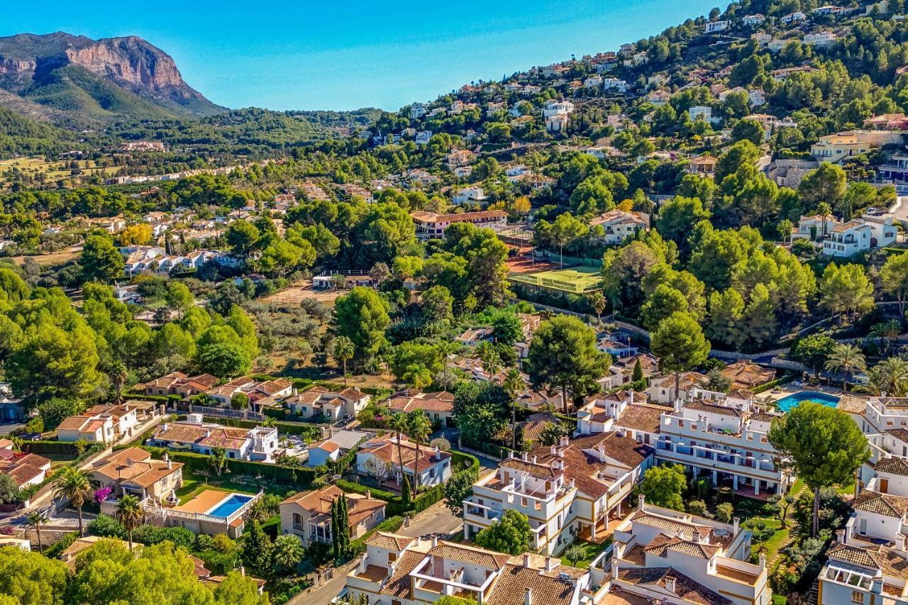 Ruhiges Eckreihenhaus Mit Pool In La Sella Zarzas One Denia Сasa de vacaciones Pedreguer