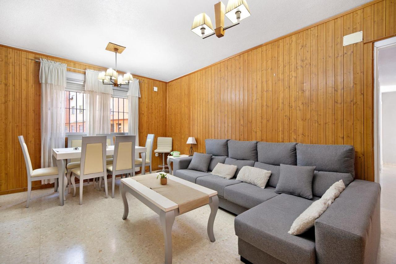 Las Bodegas Apartment *