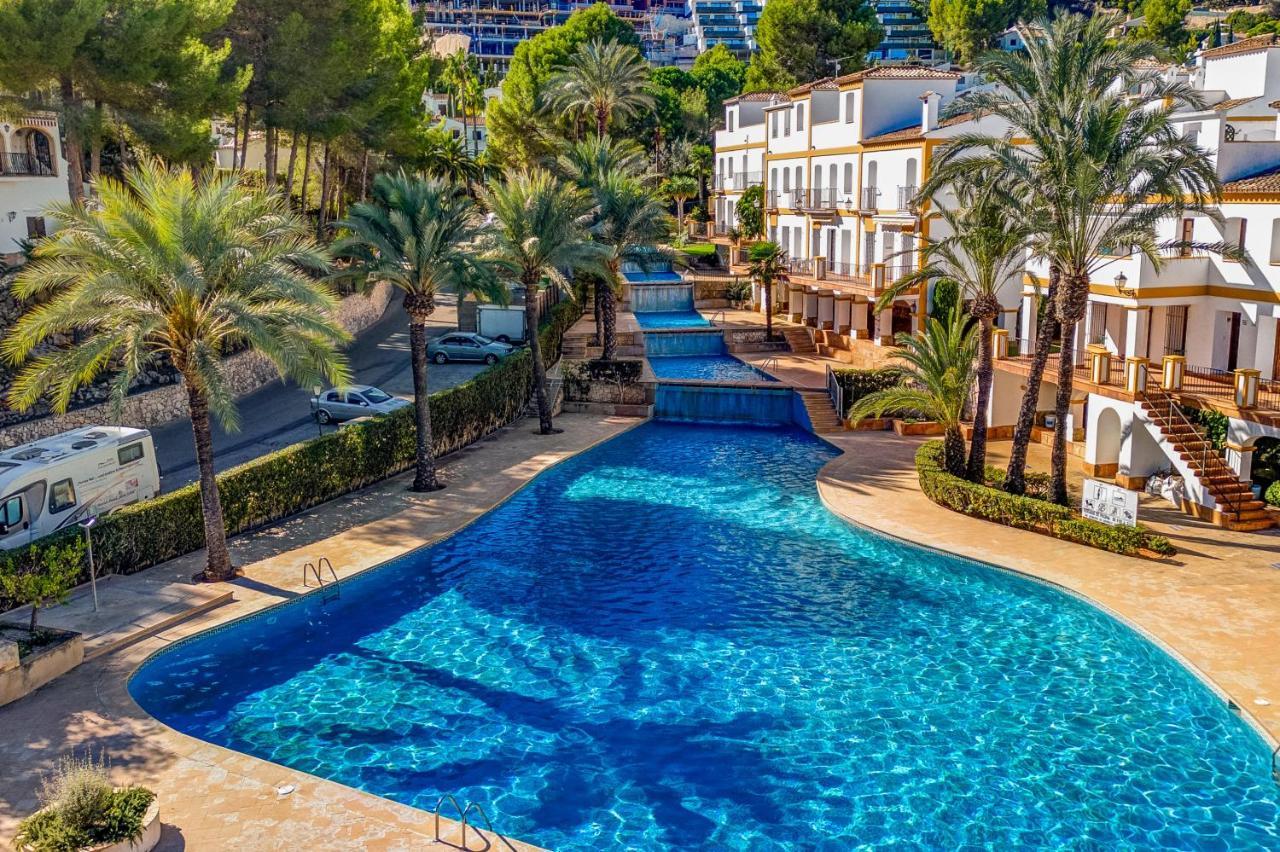 Сasa de vacaciones Ruhiges Eckreihenhaus Mit Pool In La Sella Zarzas One Denia Pedreguer