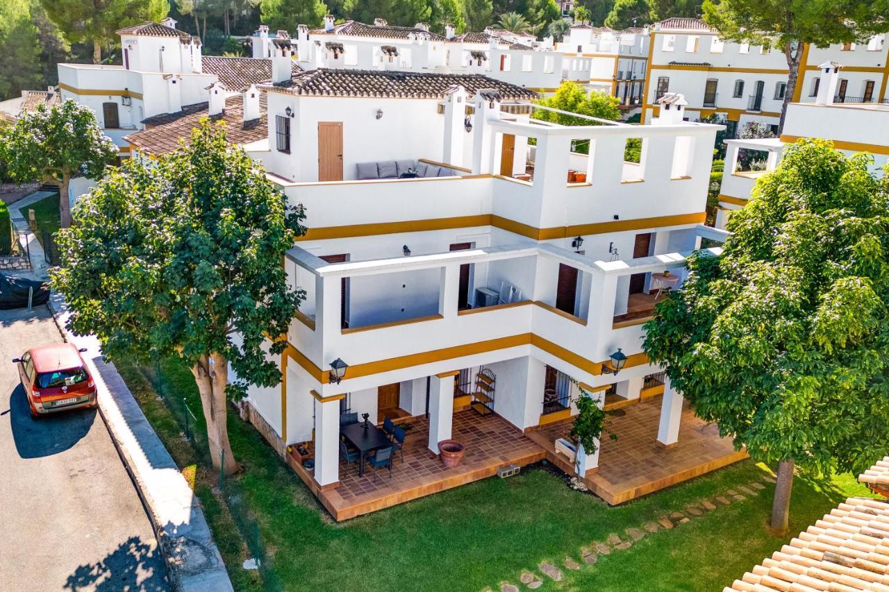 Сasa de vacaciones Ruhiges Eckreihenhaus Mit Pool In La Sella Zarzas One Denia Pedreguer