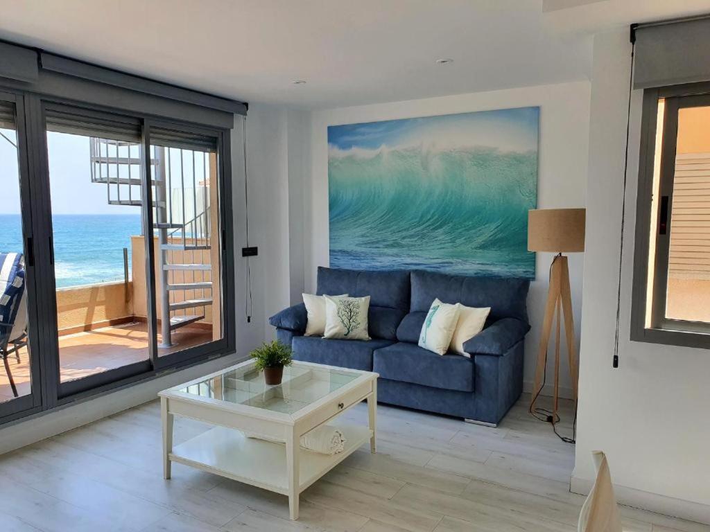 Aticos Primera Linea Con Piscina By Rent Me Apartamento *