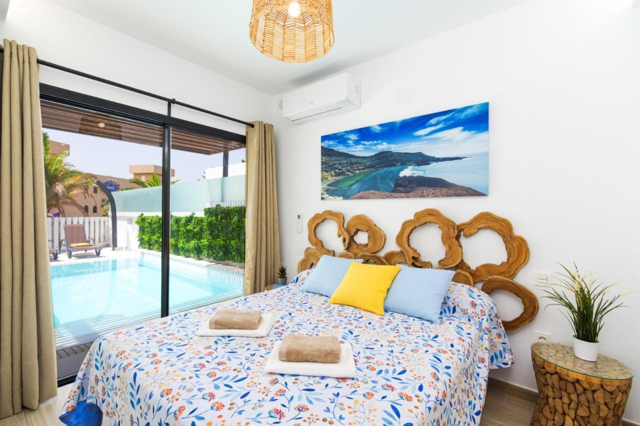 Jose Lanzarote By Villa