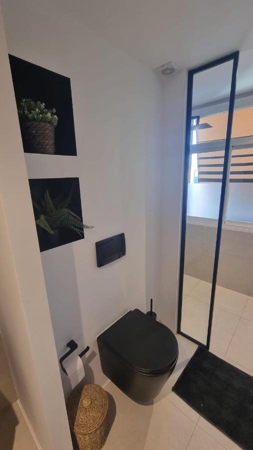Luxe In Het Centrum Met Gratis Parkeerplek! Apartamento