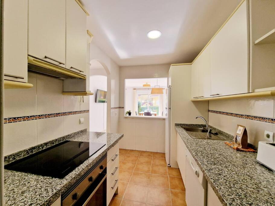 Ground Floor In Atalaya *