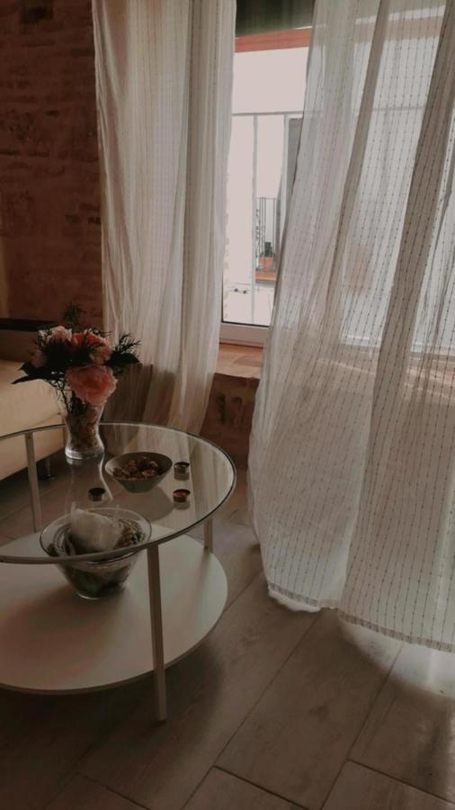 Apartamento La Teja-parking Privado * Carmona (Seville)