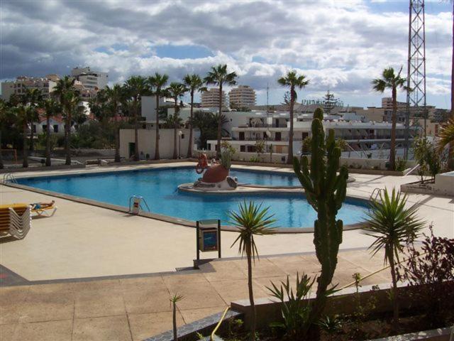 Torres Yomely Apartamento *