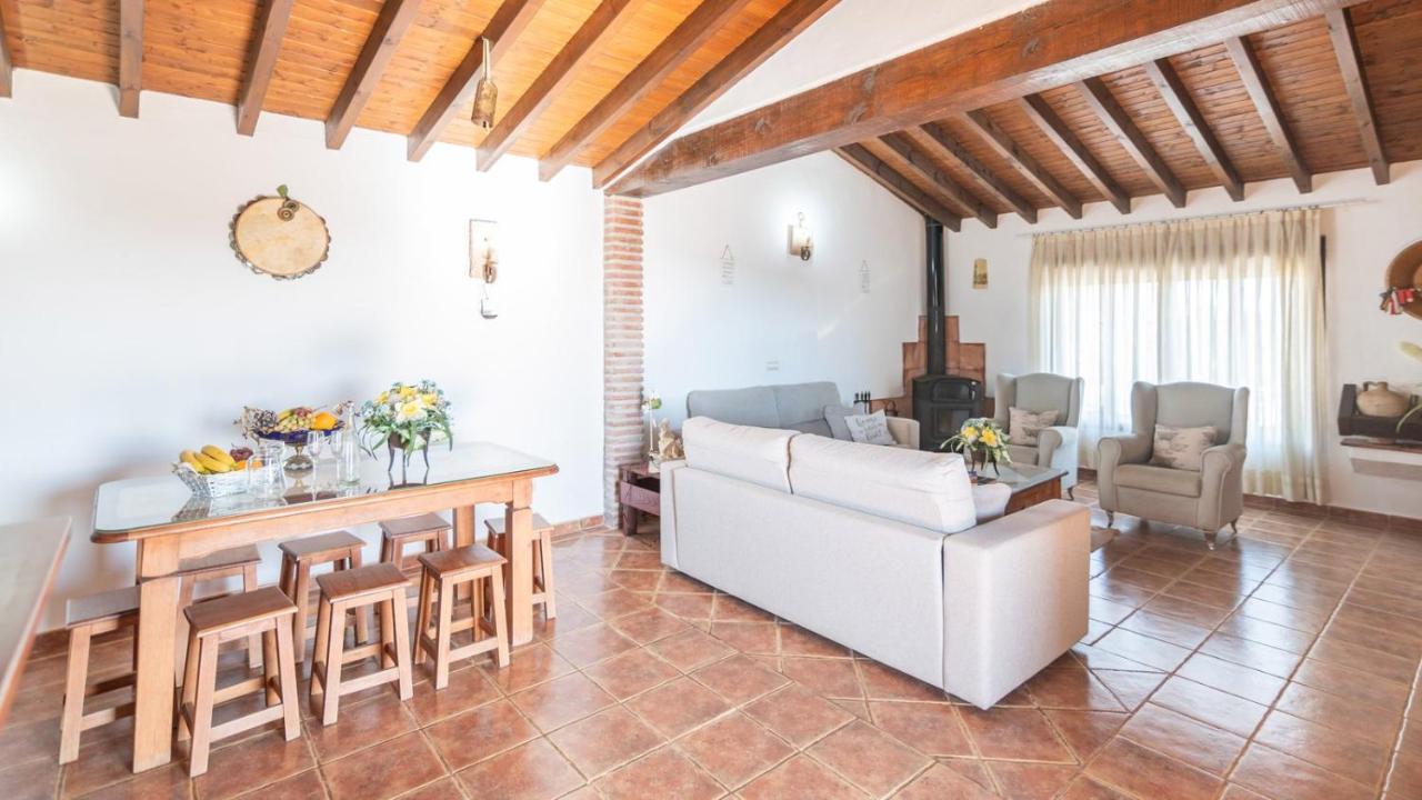 Villa Cortijo La Envarra El Borge By Ruralidays *
